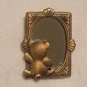 Vintage Jonette (JJ) Teddy Bear Looking into Mirror Brooch/Pin
